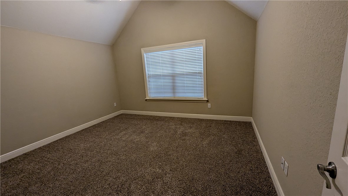 Lexington Sub Springdale - Residential Lease