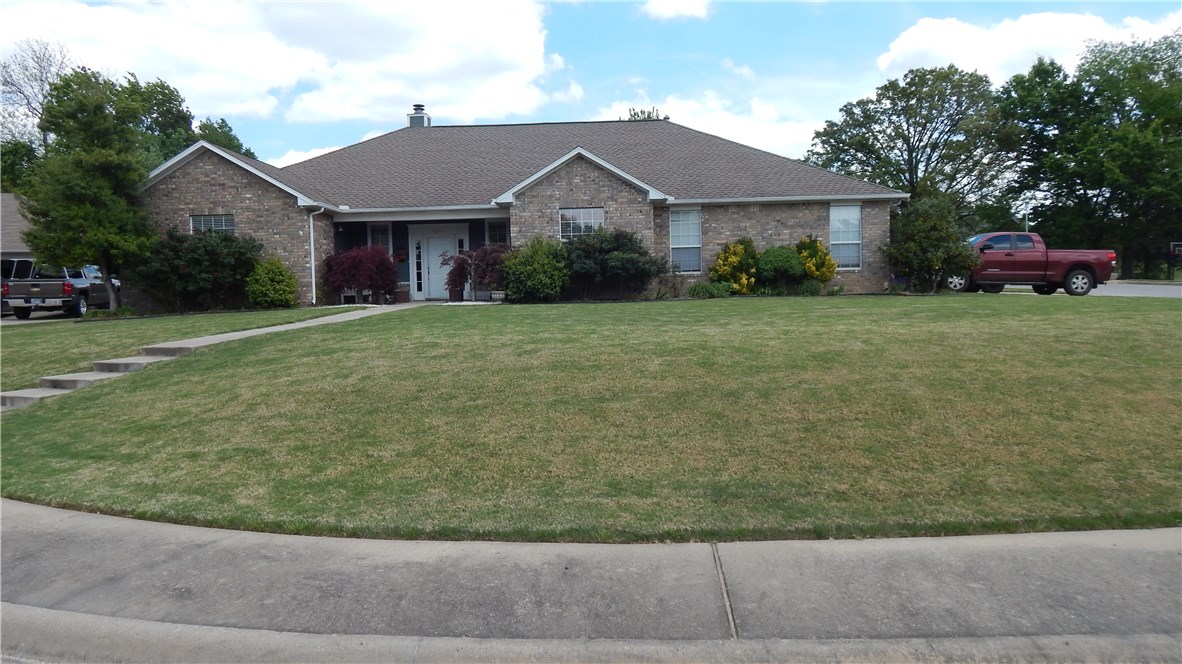 Great house on cul-de-sac street, in a desired neighborhood. Four bedroom, 2.5 baths, formal dining, very nice kitchen, hardwood floors & privacy fenced backyard. Updated kitchen with granite counter tops, gas stove, great enclosed sunroom. 3 bedrooms are the only place with carpet, master has hardwoods. 2 car side load garage. Convince on east side of Fayetteville is a premium. New HVAC system with remote access. New tankless hot water system 2011.