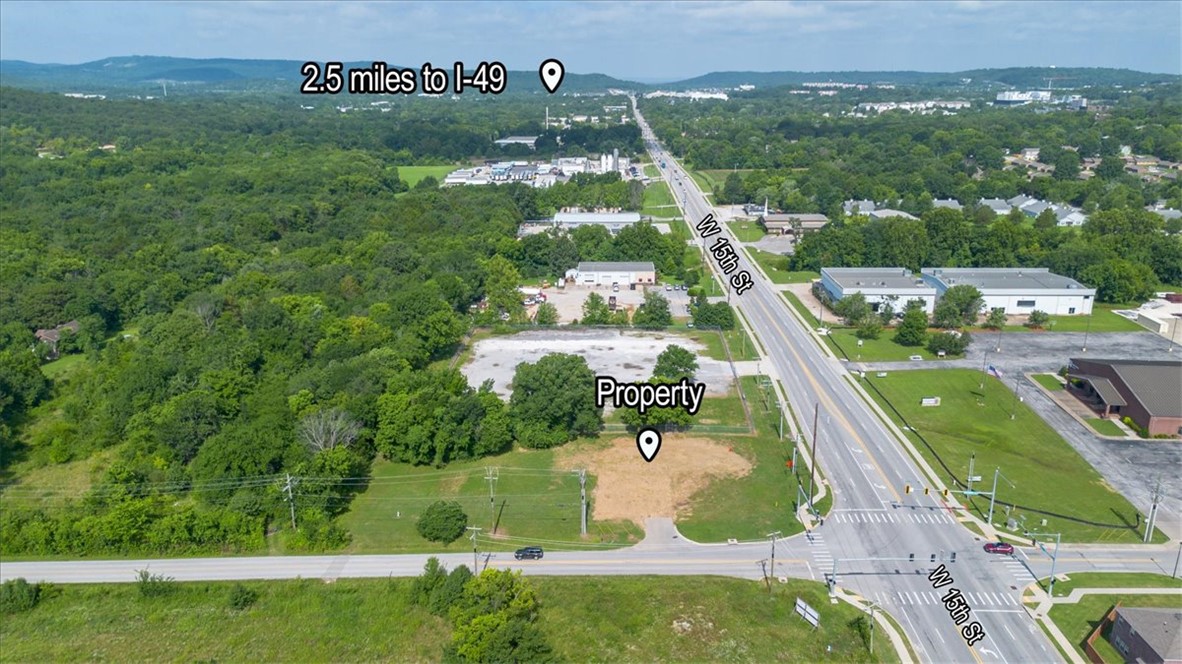 Fayetteville Outlots - Commercial Lease