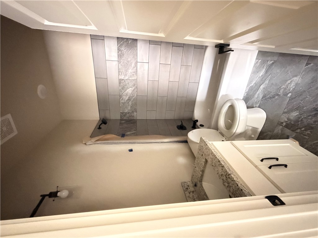 Rolling Plains - Residential Lease
