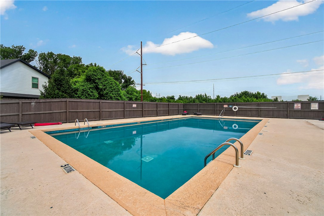 Stone Meadow Add Bentonville - Residential