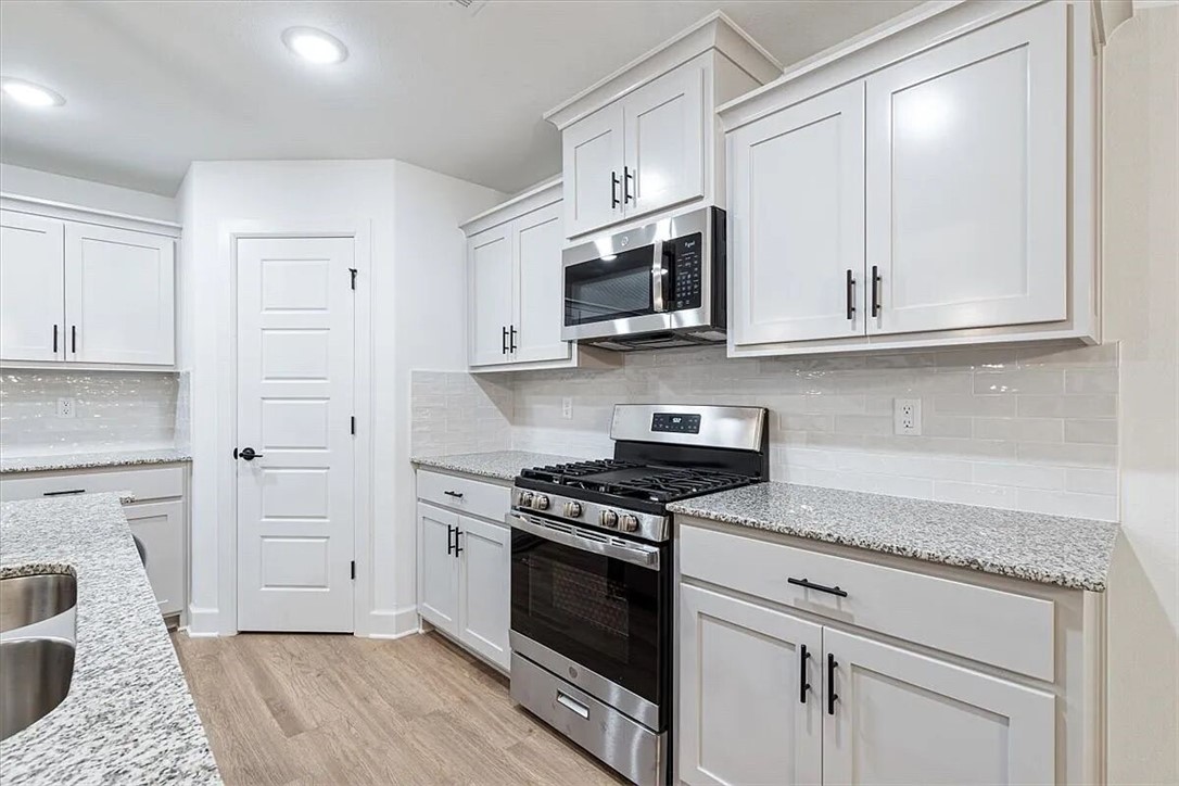 Barrington Place Centerton - Residential Lease