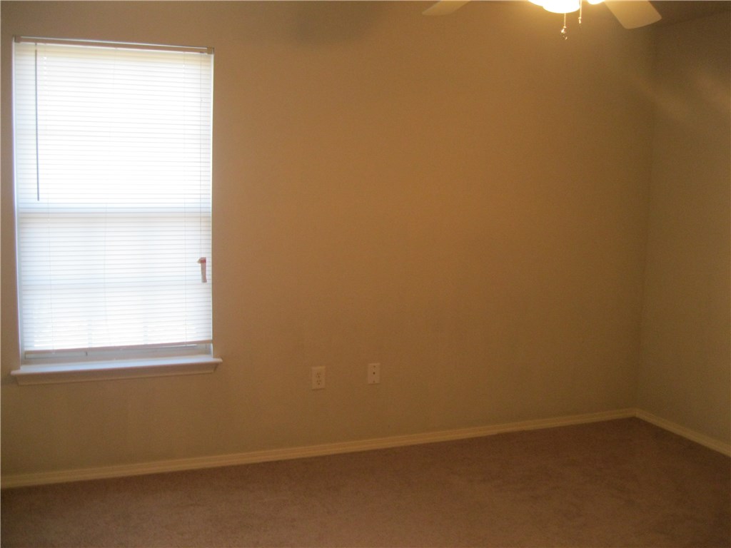 Riverwalk Farm Estate Ph I Bentonville - Residential Lease