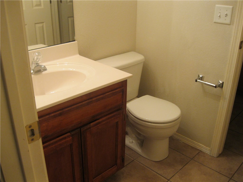 Riverwalk Farm Estate Ph I Bentonville - Residential Lease