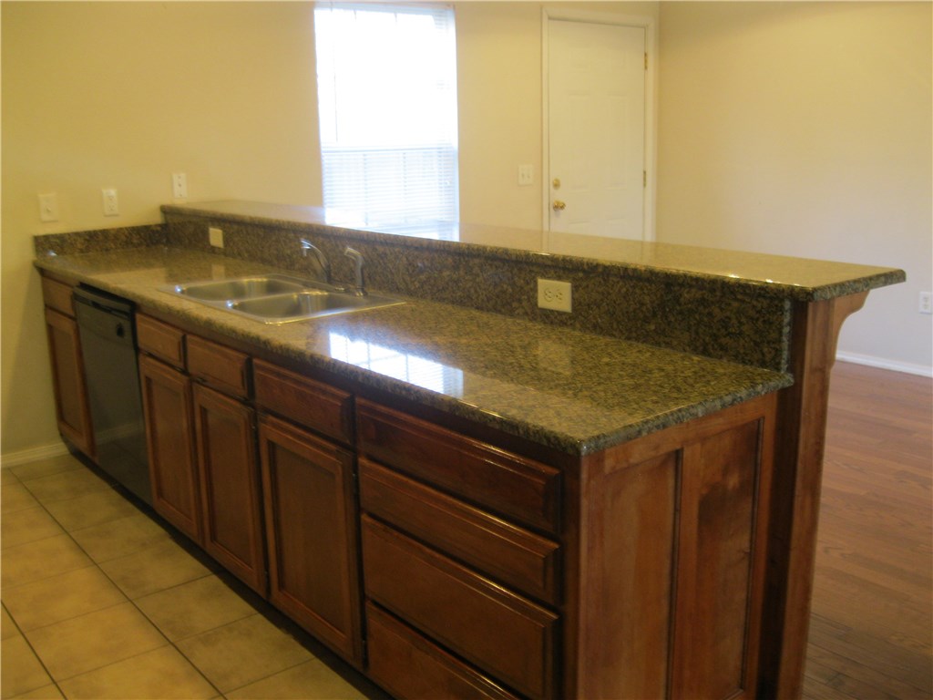 Riverwalk Farm Estate Ph I Bentonville - Residential Lease