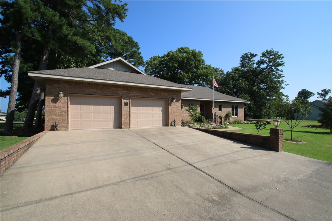 Unit 9 Holiday Island - Residential