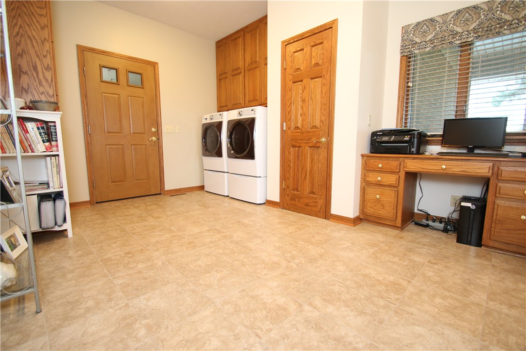 Unit 9 Holiday Island - Residential