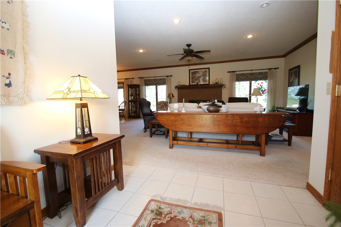 Unit 9 Holiday Island - Residential