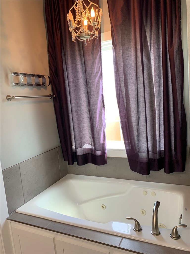 Hyde Park - Residential Lease