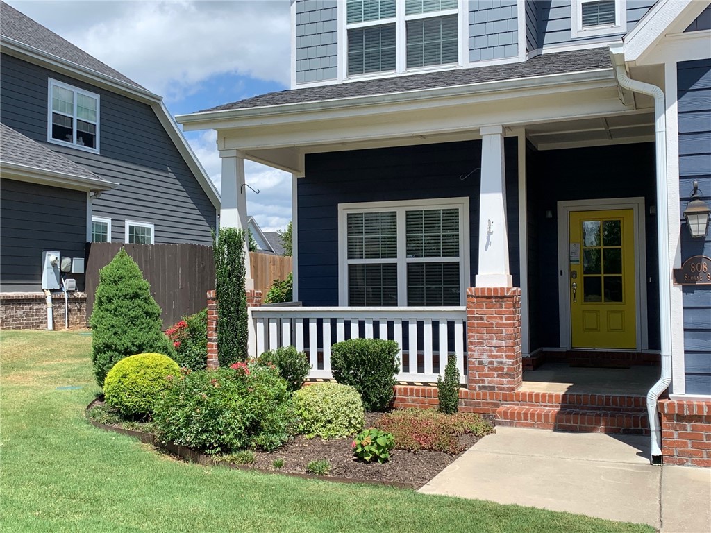 Hyde Park - Residential Lease
