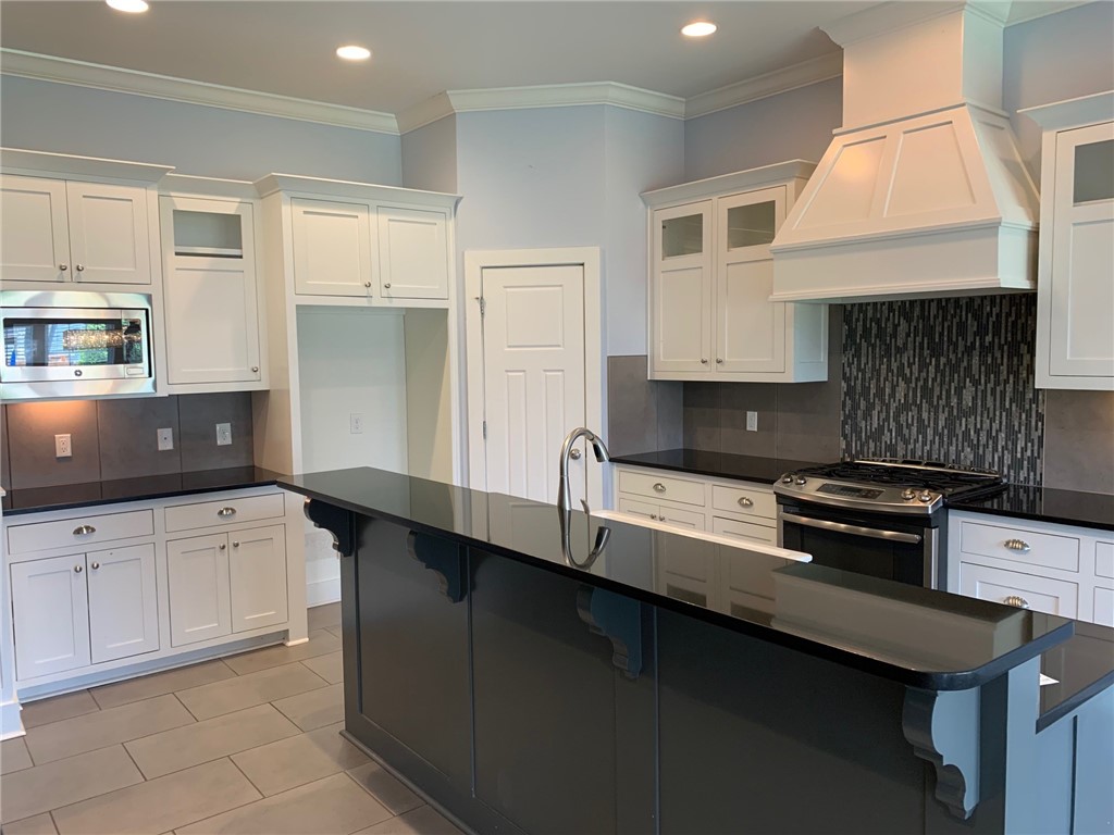 Hyde Park - Residential Lease