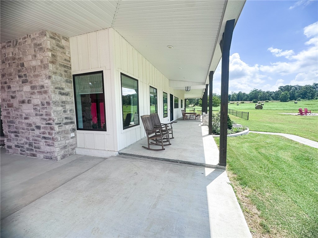 04-20-32-RURAL - Residential