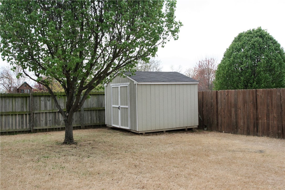 Montrouex Sub Rogers - Residential