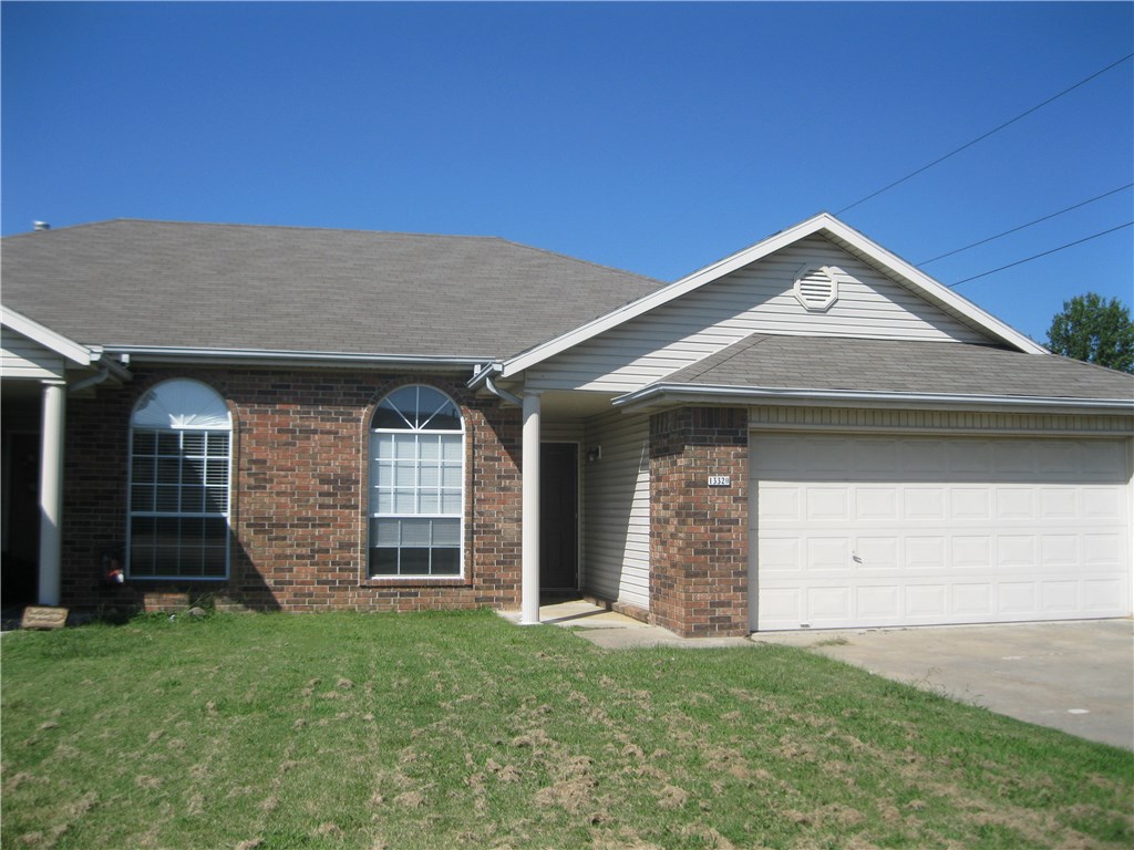 Vineyard Phase Ii - Residential Lease