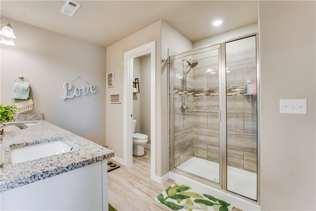 Cromarty Sub Bvv - Residential Lease