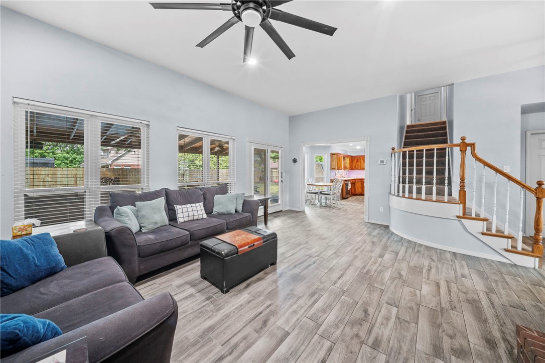 Whispering Timbers Ph 7 Rogers - Residential