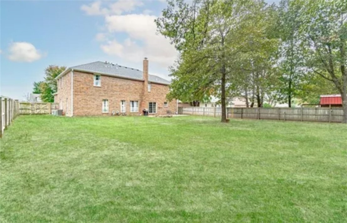 Twin Oaks Sub Rogers - Residential Lease