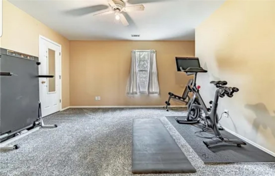 Twin Oaks Sub Rogers - Residential Lease