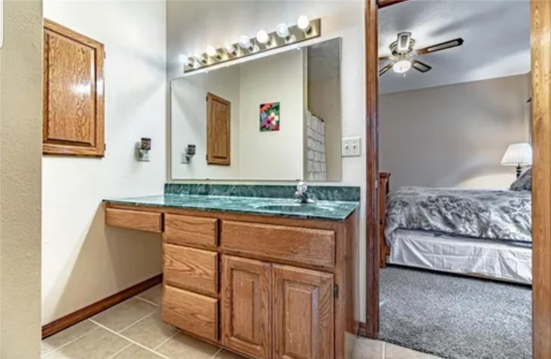 Twin Oaks Sub Rogers - Residential Lease