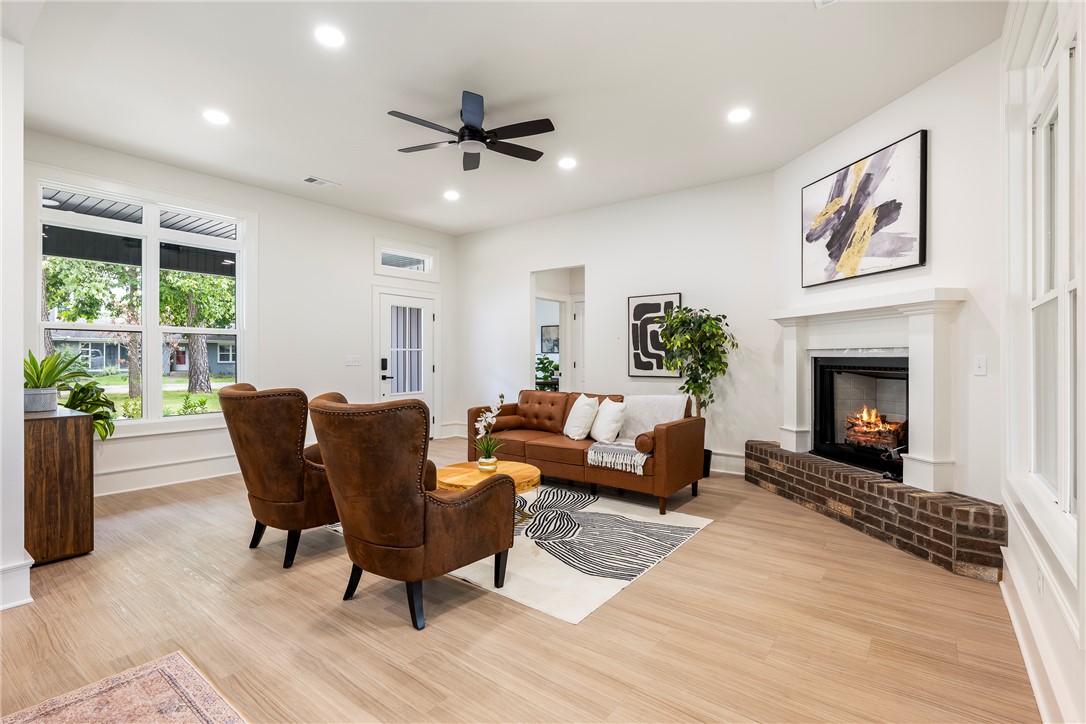 Unit 8 Holiday Island - Residential