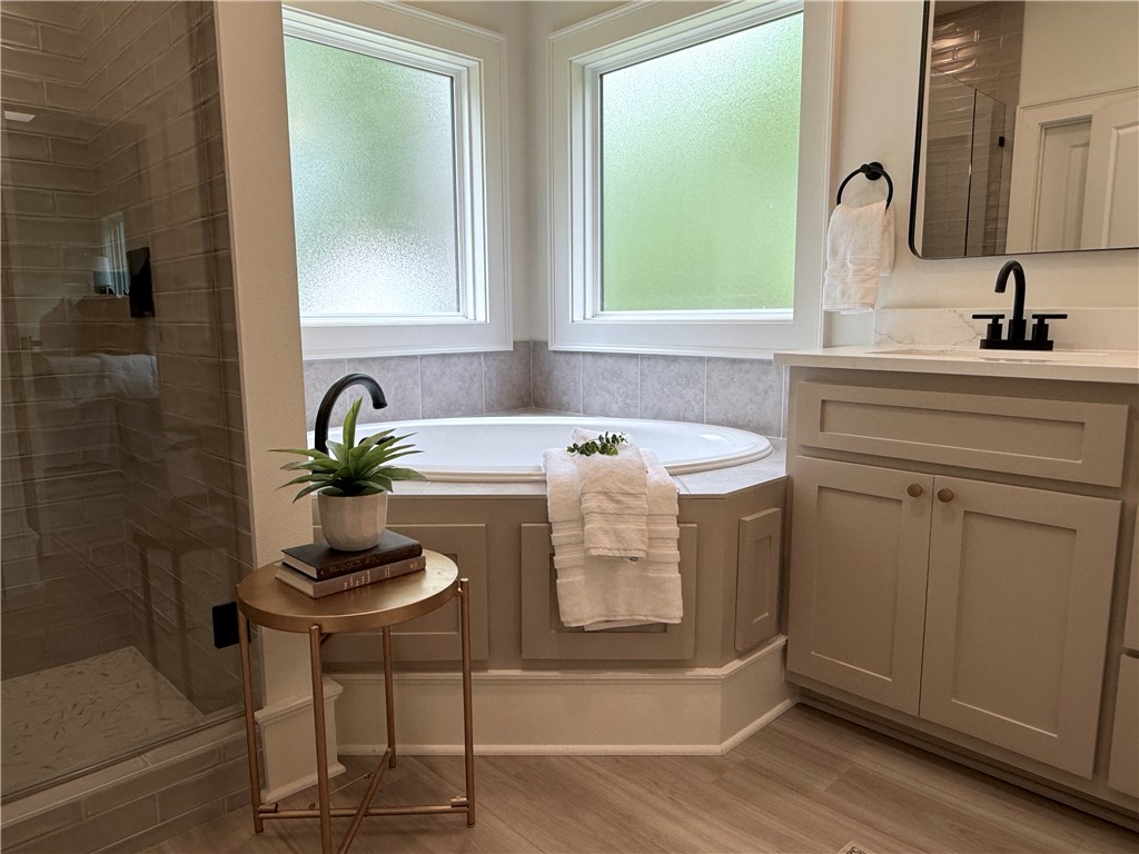 Unit 8 Holiday Island - Residential