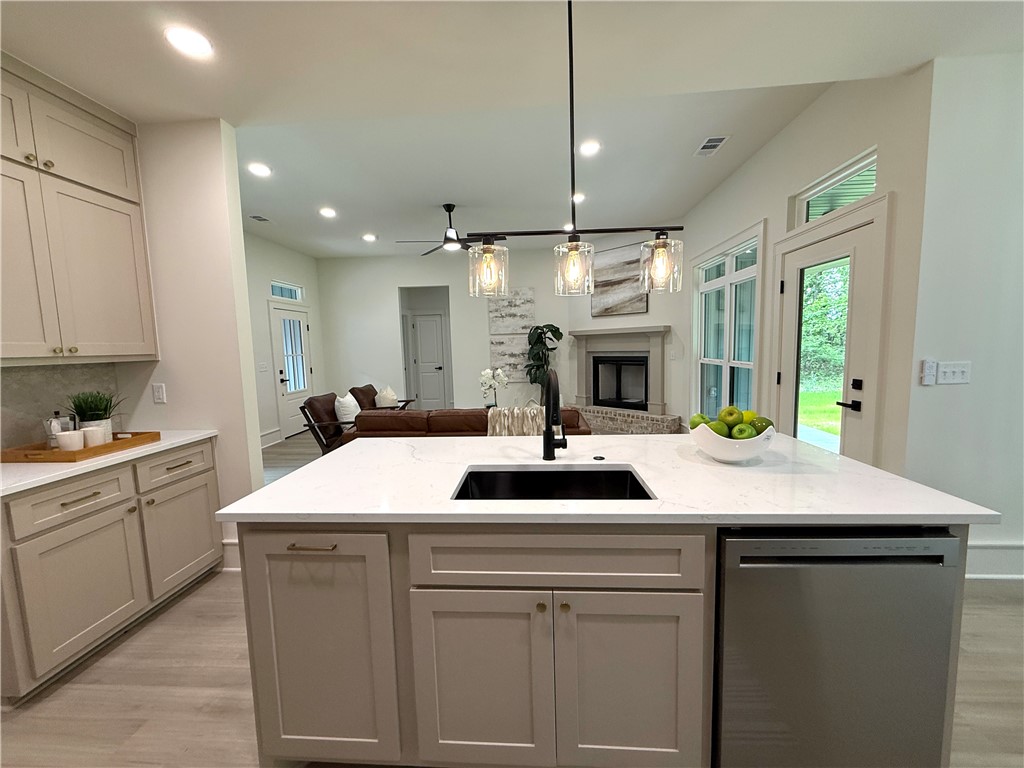 Unit 8 Holiday Island - Residential