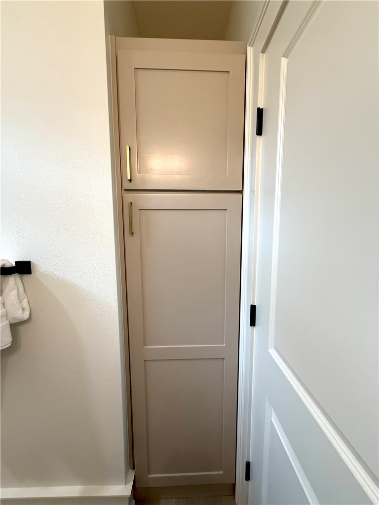 Unit 8 Holiday Island - Residential