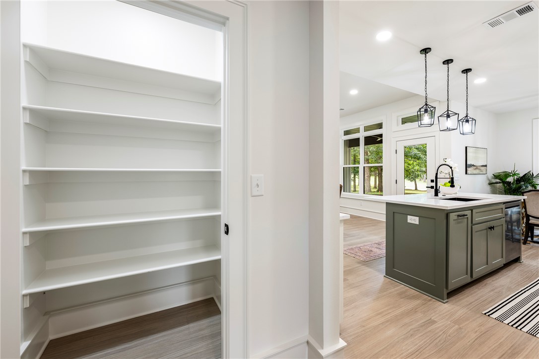 Unit 8 Holiday Island - Residential