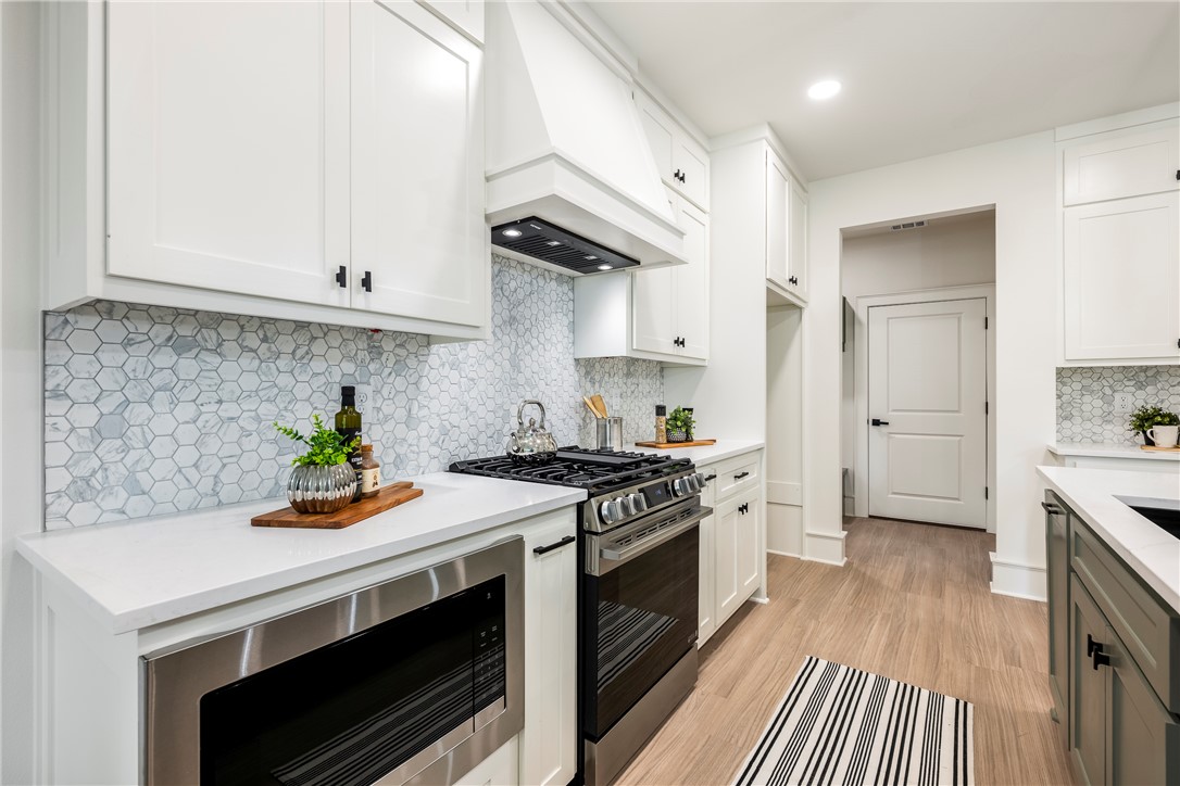 Unit 8 Holiday Island - Residential
