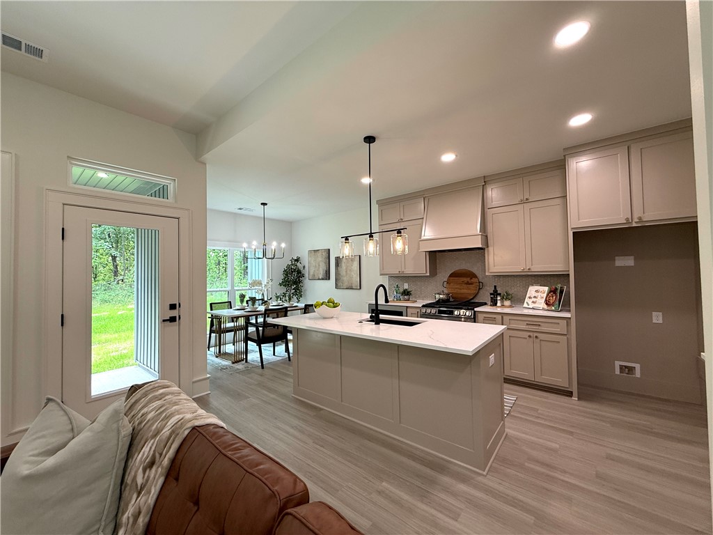 Unit 8 Holiday Island - Residential