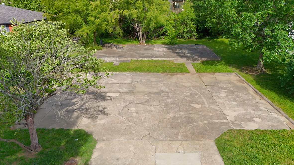 Exceptional development opportunity in one of Fayetteville's most active rental areas. This vacant lot at 540-546 Betty Jo Drive carries multifamily zoning that may allow for the construction of a fourplex a compelling option for investors, developers, and owner-builders in a market with historically strong rental demand. Situated just off I-49, the property offers convenient access throughout Northwest Arkansas, from Fayetteville to Bentonville. The University of Arkansas campus is minutes away, as are Dickson Street, medical facilities, shopping, and major employers, all drivers of consistent housing demand. Buyer to independently verify zoning, allowable use, setbacks, lot dimensions, utility availability, and all applicable regulations prior to closing. All information deemed reliable but not guaranteed.