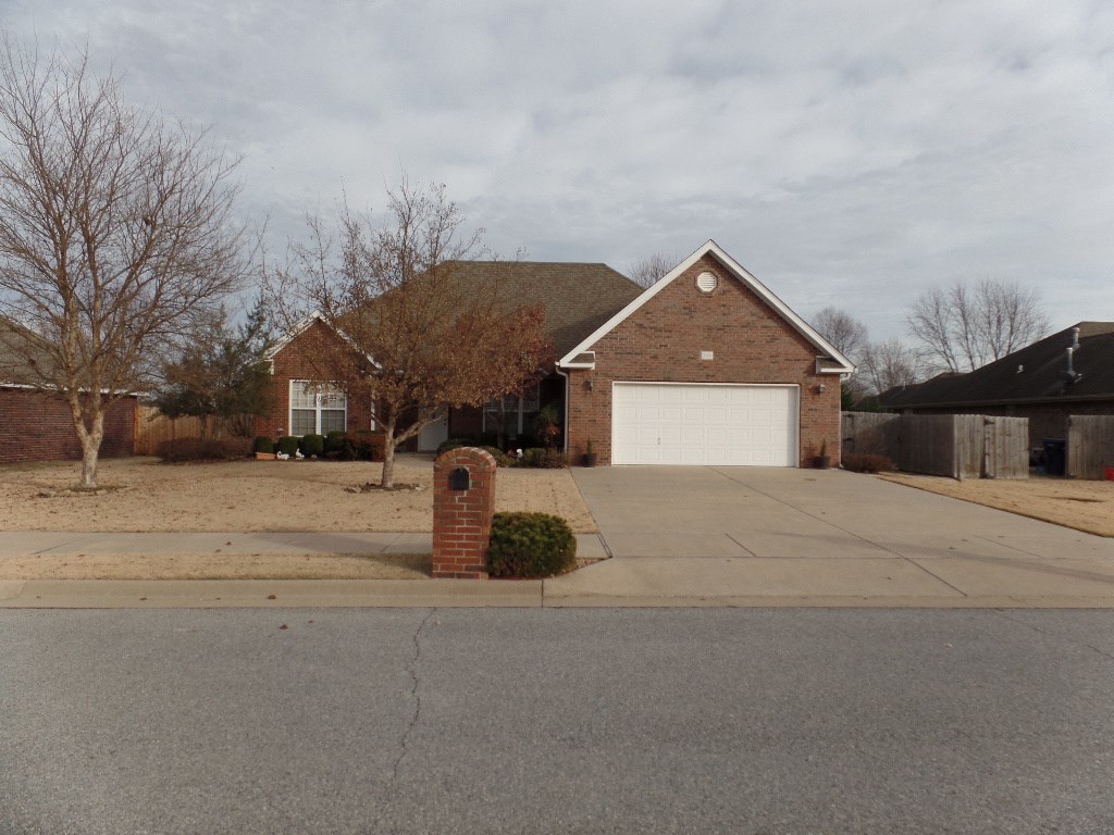 Maples Sub Ph 1, The Siloam Spgs - Residential