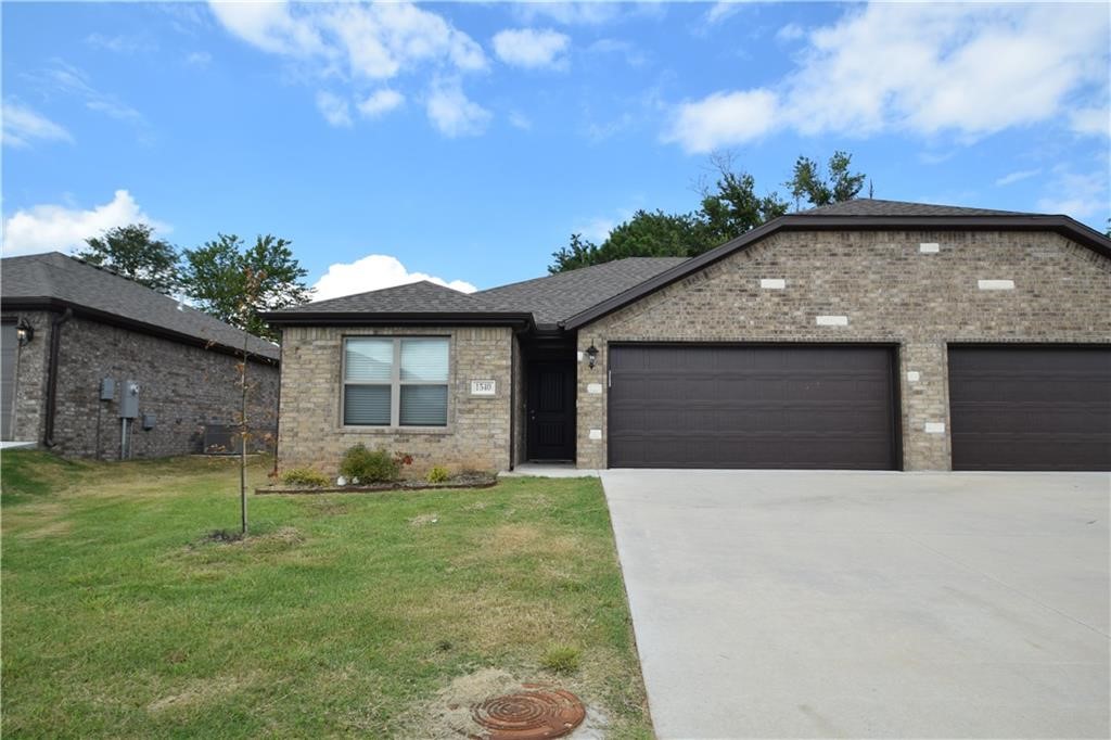 Kimmel Ridge Sub Centerton - Residential Lease