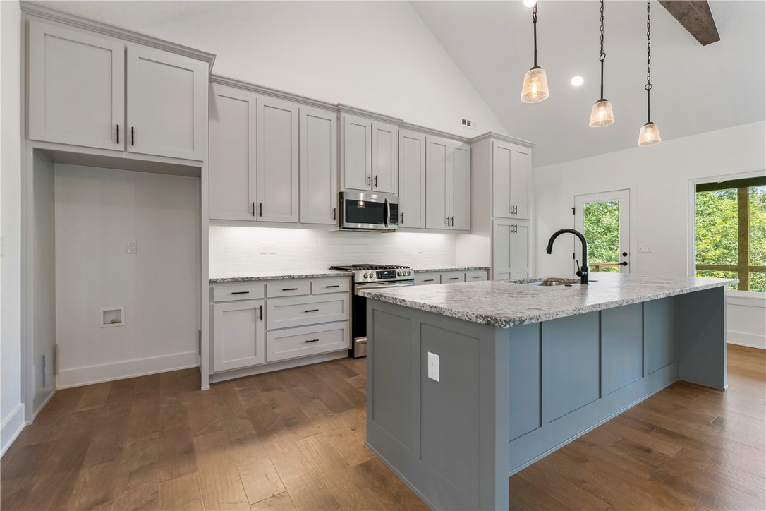 Flint Sub Bvv - Residential