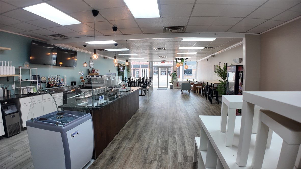 Gentry Orig Gentry - Commercial Lease
