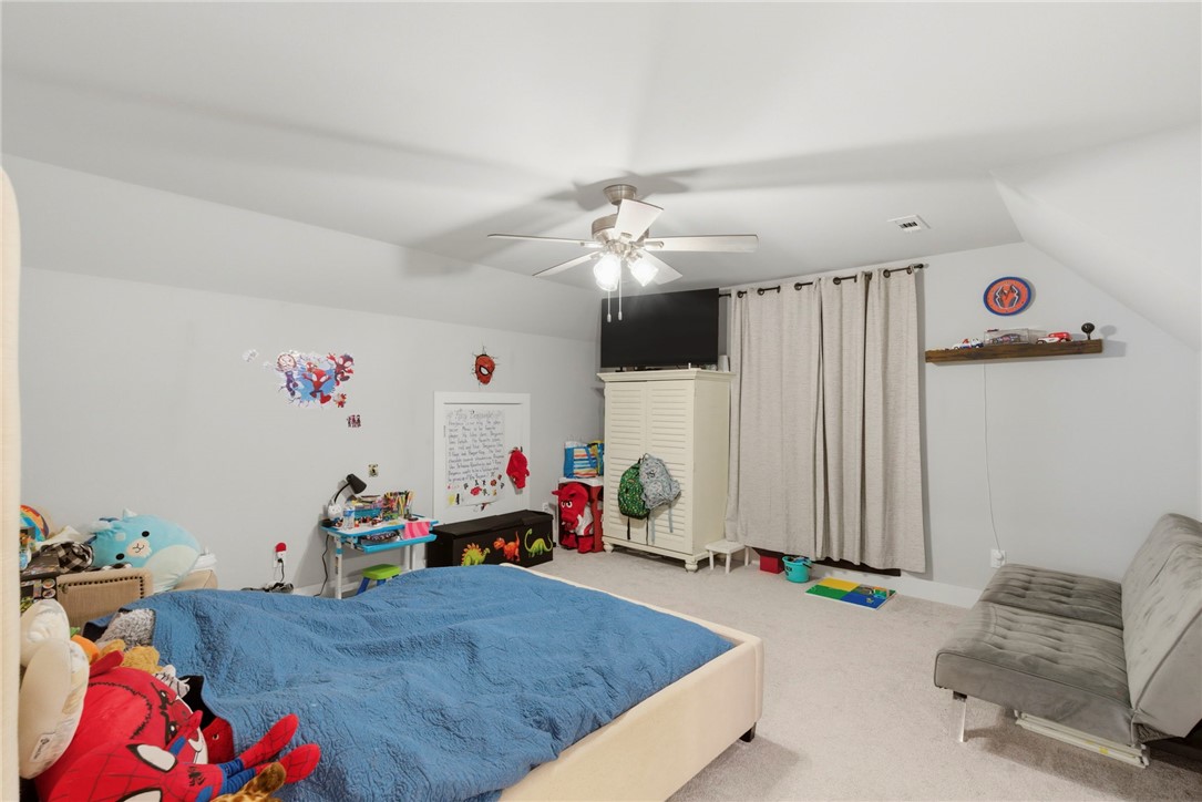 Hyde Park Cave Spgs - Residential