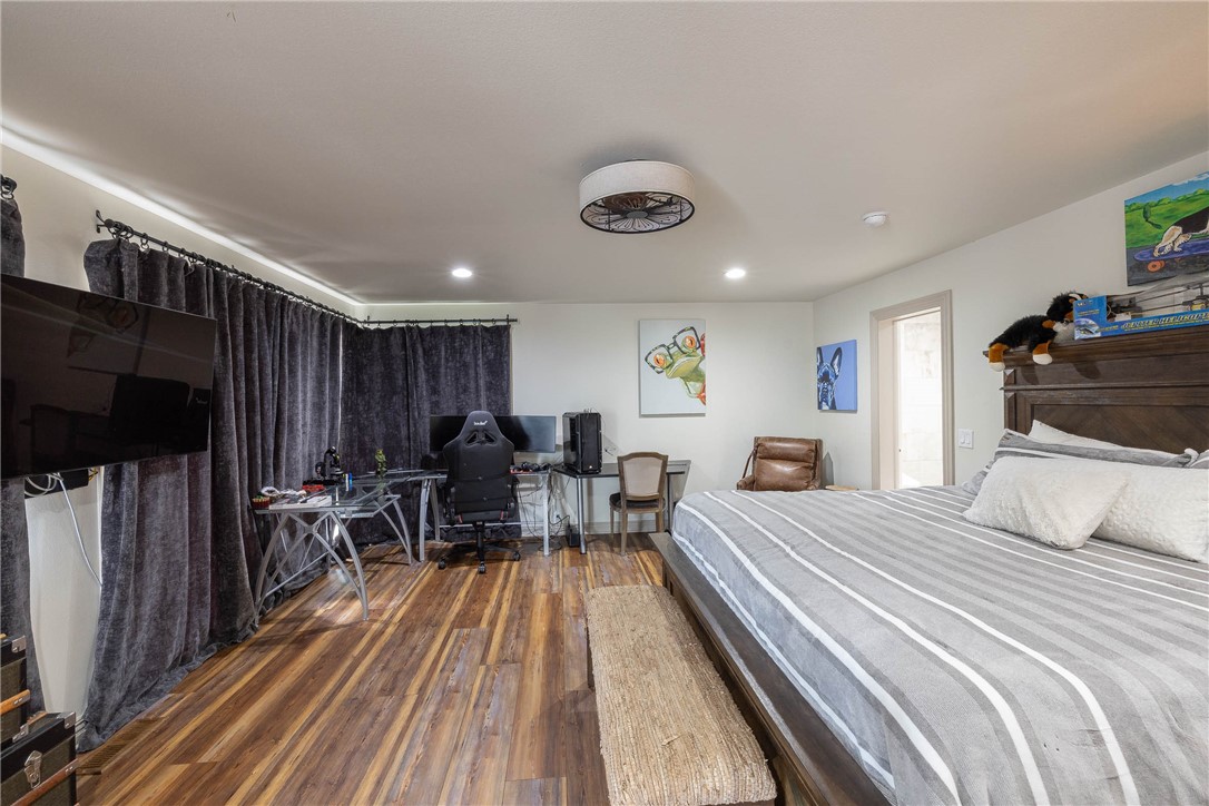 14-18-30- Springdale - Residential