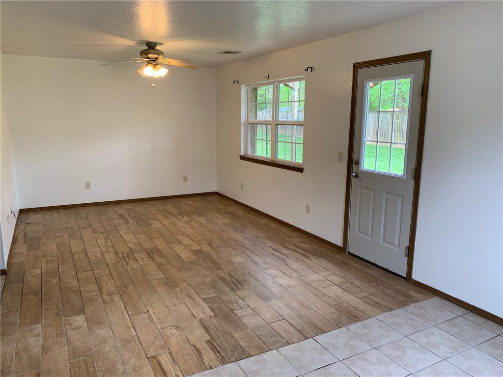 R L Hayes Sub Rogers - Residential Lease