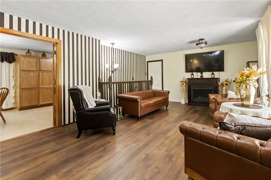 Carlton & Bunch - Residential