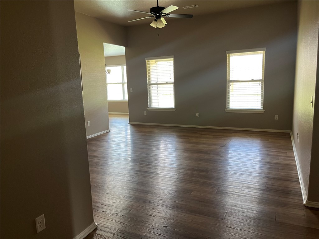Silent Knoll Sub Springdale - Residential Lease
