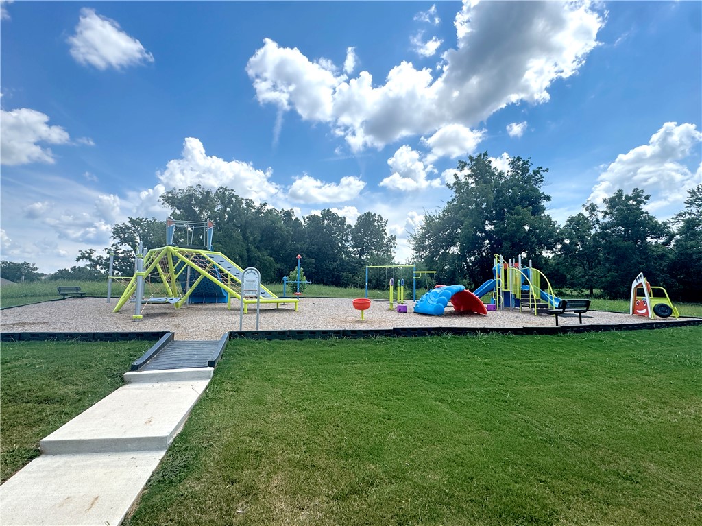 Crescent View - Residential