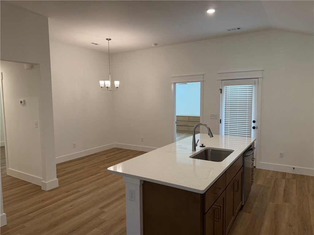Castlewood - Residential Lease