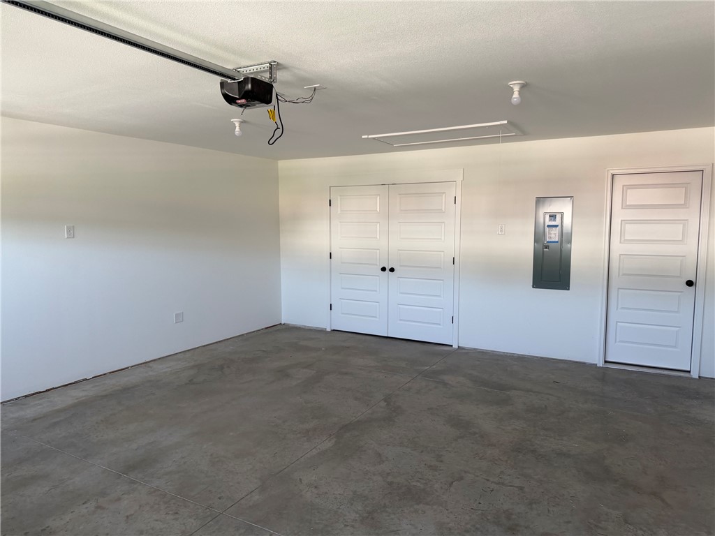 Castlewood - Residential Lease