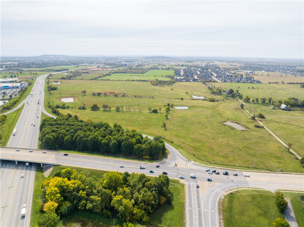 Mills Farm Comm Rogers - Land