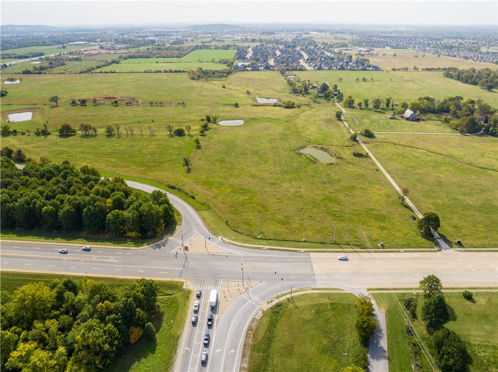 Mills Farm Comm Rogers - Land
