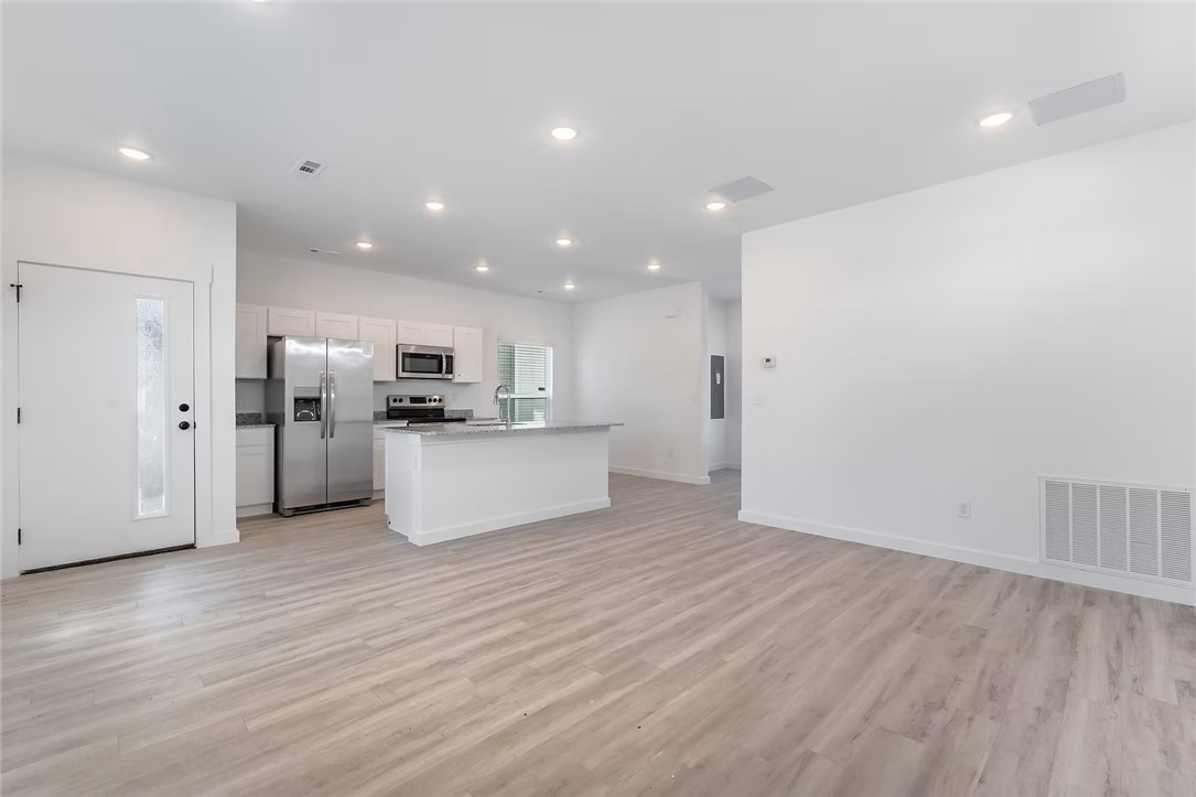 FEATHERSTON WEST SUB PH 1-CENTERTON - Residential