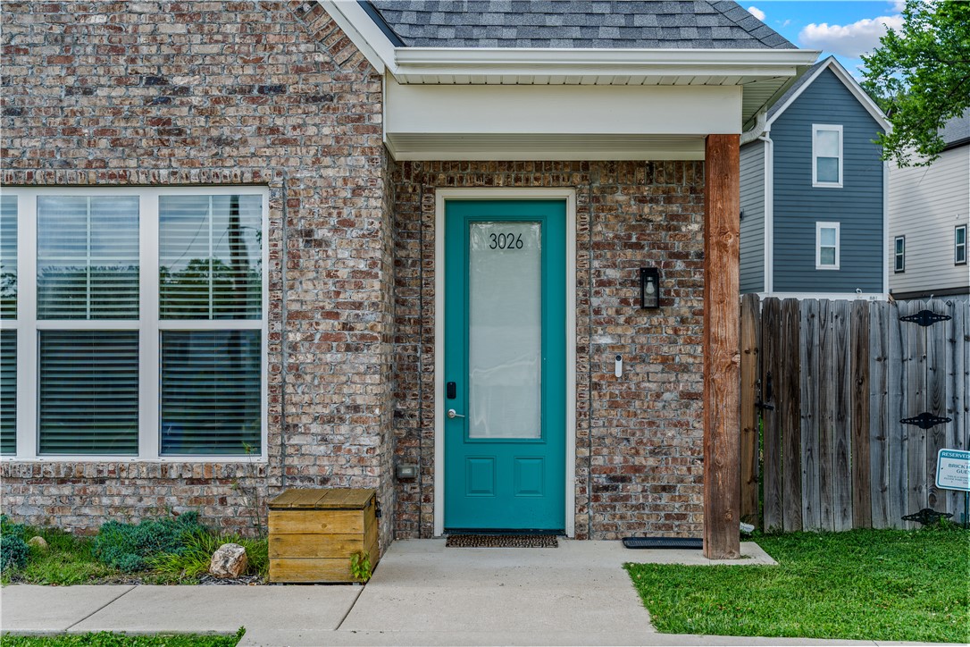 Rare opportunity to own a fully licensed Airbnb in one of Fayetteville's most desirable locations. Just minutes from the University of Arkansas, Downtown Fayetteville, and Centennial Park, this turnkey property is being offered fully furnished and ready to go from day one. The transferable Airbnb license adds tremendous value, as new short-term rental permits in Fayetteville are becoming increasingly difficult to obtain. Whether you're looking for a cash flowing investment, a game day getaway, or a second home with income potential, this property checks all the boxes. Furnishings convey and future bookings may be transferred with an acceptable offer.