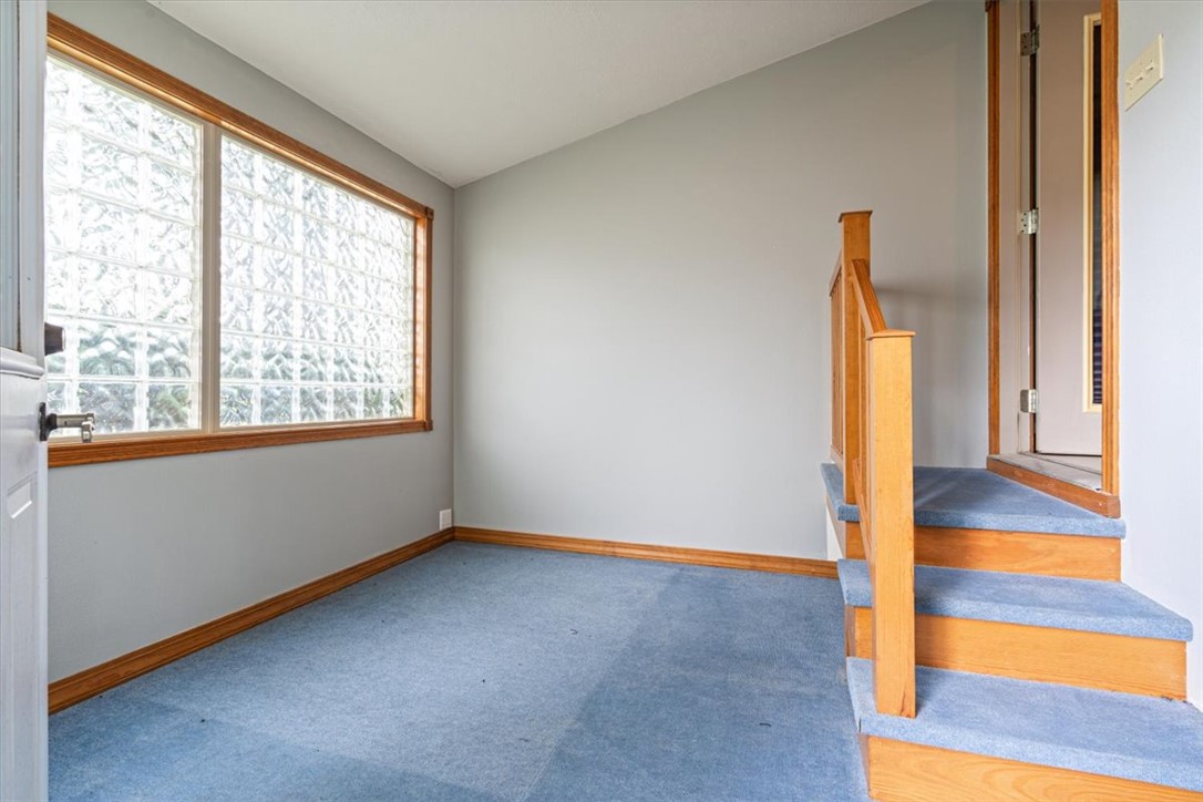 Unit 8 Holiday Island - Residential