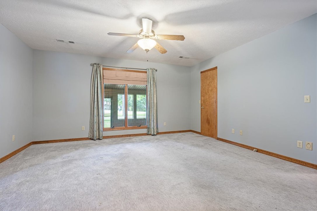 Unit 8 Holiday Island - Residential
