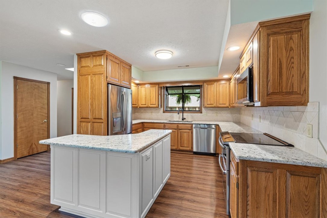 Unit 8 Holiday Island - Residential